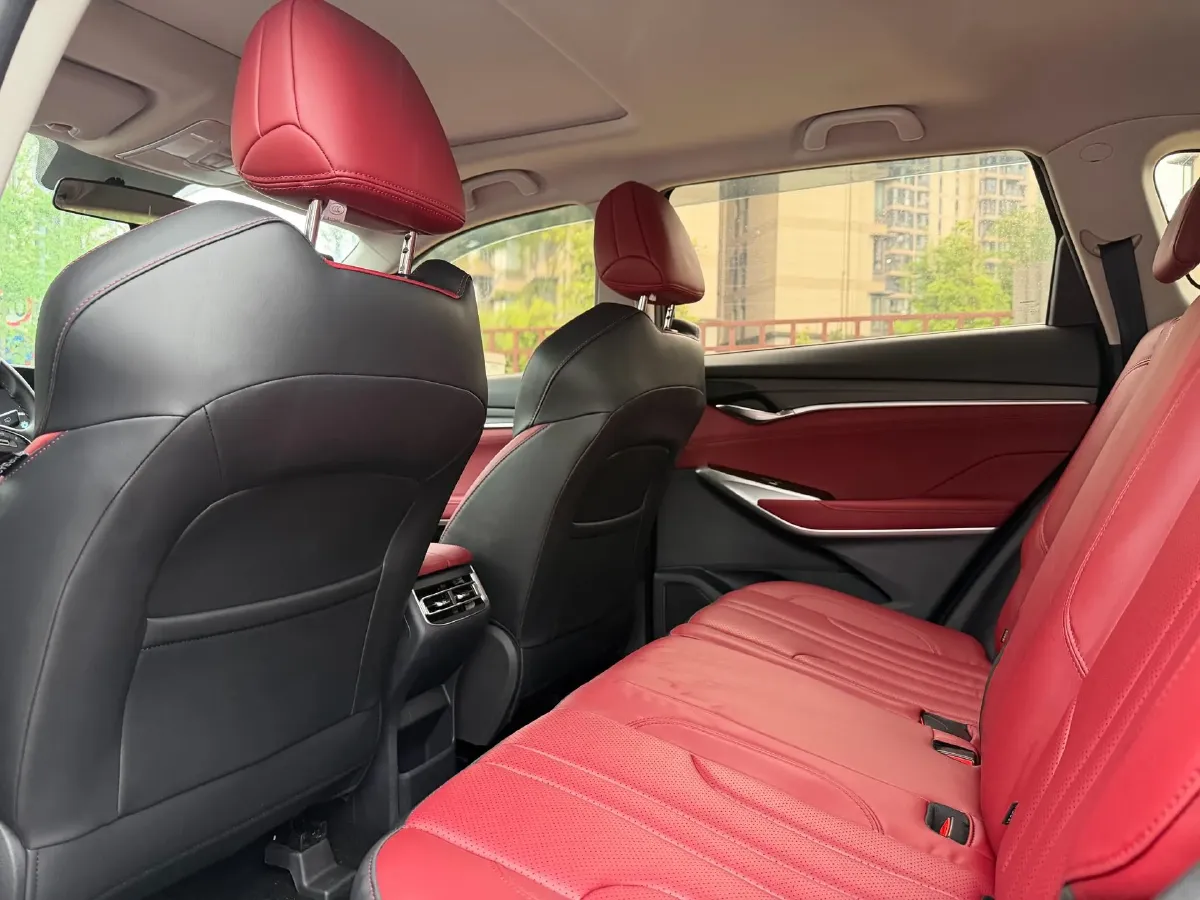 2021 ChangAn CS75 Plus 1.5T 178HP L4 6AT,autocango,china used car exporter,china ev exporter,chinese used car exporter,chinese used ev exporter