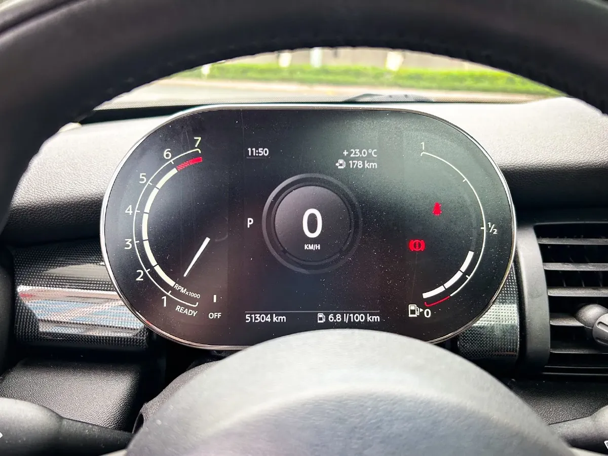 2021 MINI MINI 1.5T 136HP L3 7DCT,autocango,china used car exporter,china ev exporter,chinese used car exporter,chinese used ev exporter