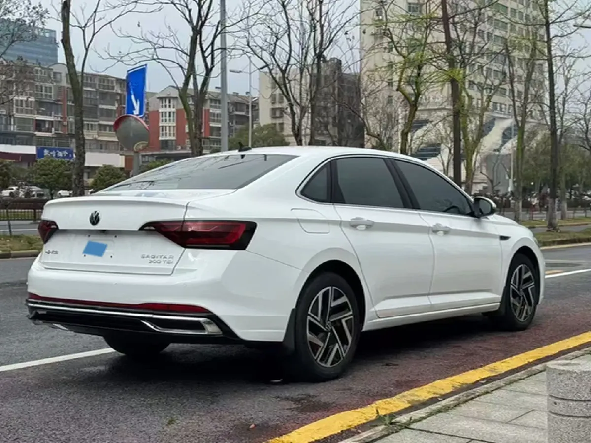 2023 Volkswagen Sagitar 1.5T 160HP L4 7DCT,autocango,china used car exporter,china ev exporter,chinese used car exporter,chinese used ev exporter