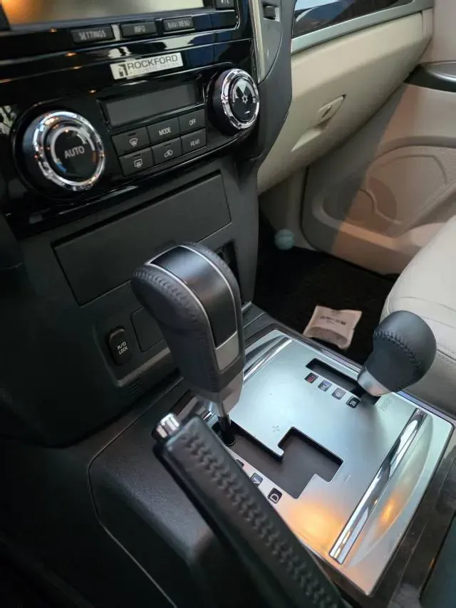 2017 Honda Jade 1.8L 141HP L4 5AT,autocango,china used car exporter,china ev exporter,chinese used car exporter,chinese used ev exporter