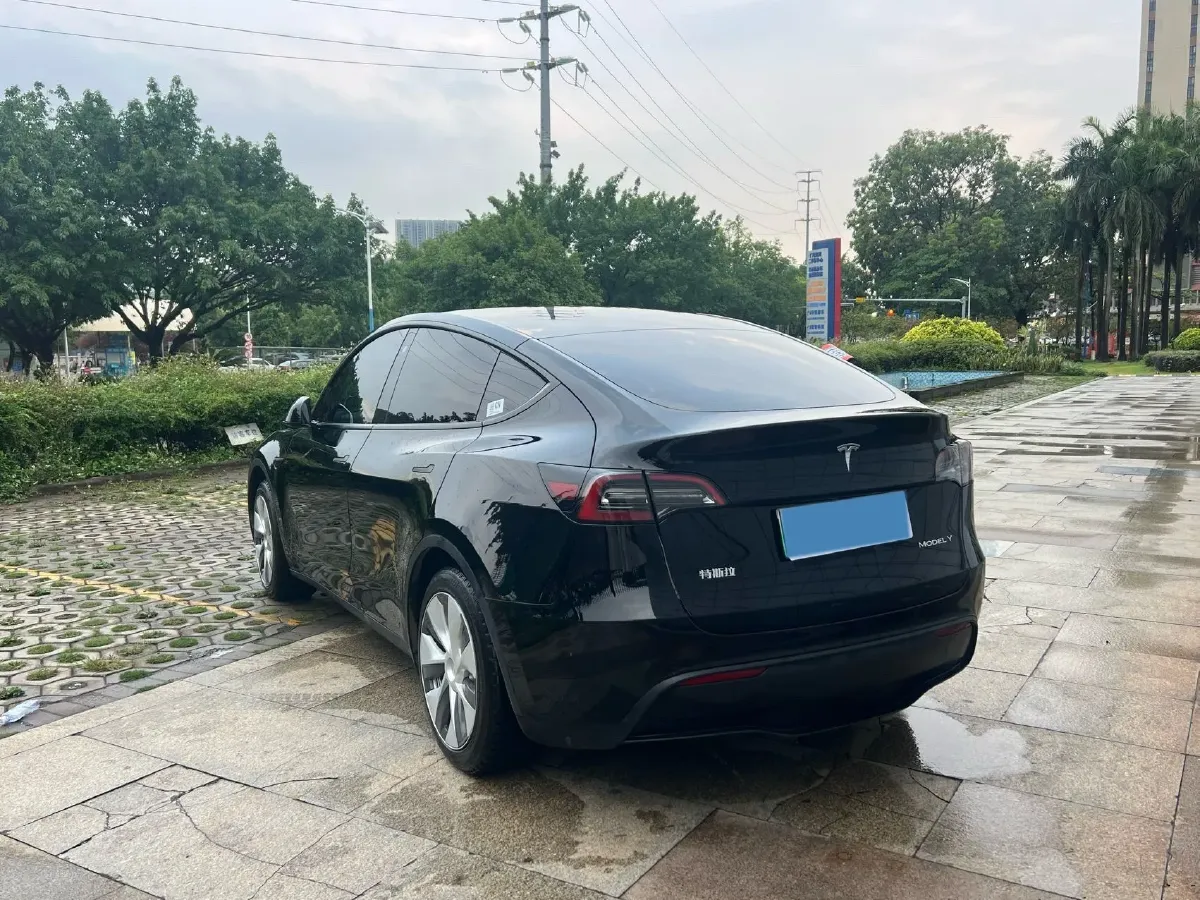 2022 Tesla Model Y BEV 60KWH,autocango,china used car exporter,china ev exporter,chinese used car exporter,chinese used ev exporter