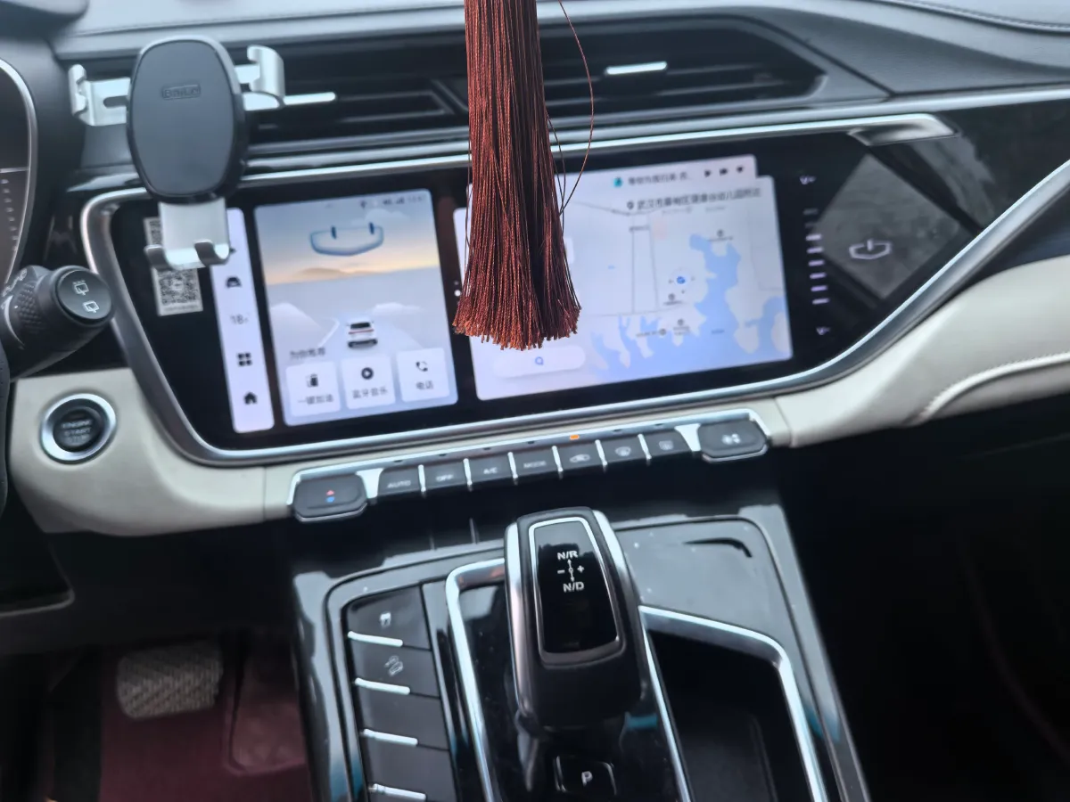 2022 Geely Azkarra 1.8T 184HP L4 7DCT,autocango,china used car exporter,china ev exporter,chinese used car exporter,chinese used ev exporter