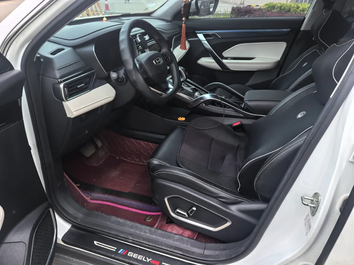 2022 Geely Azkarra 1.8T 184HP L4 7DCT,autocango,china used car exporter,china ev exporter,chinese used car exporter,chinese used ev exporter