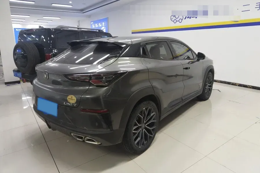 2022 ChangAn UNI-T 1.5T 188HP L4 7DCT,autocango,china used car exporter,china ev exporter,chinese used car exporter,chinese used ev exporter
