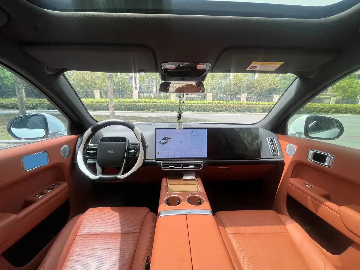 2023 Li L7 Range Extended 154HP REEV 40.9KWH,autocango,china used car exporter,china ev exporter,chinese used car exporter,chinese used ev exporter