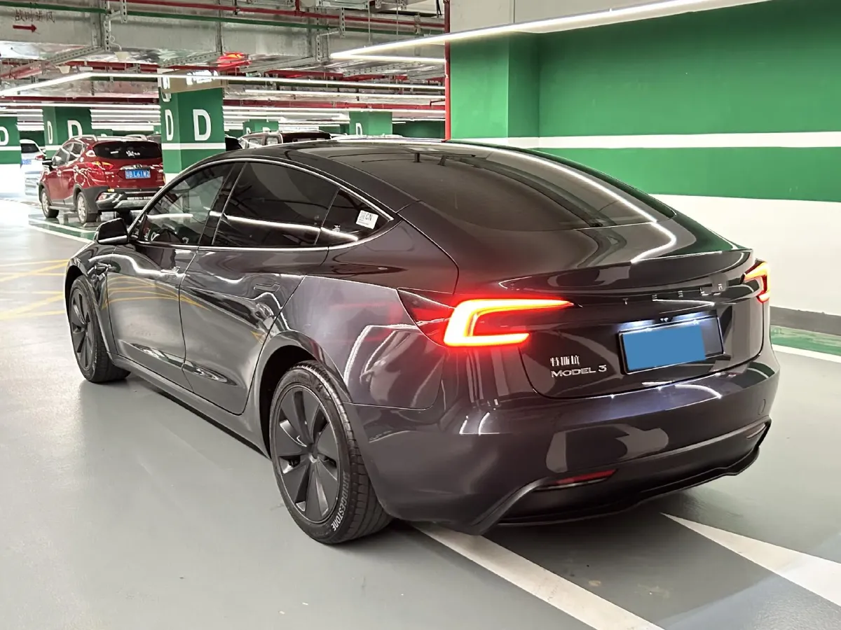 2025 Tesla Model 3 BEV 62.5KWH,autocango,china used car exporter,china ev exporter,chinese used car exporter,chinese used ev exporter