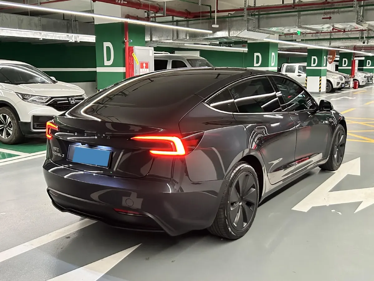 2025 Tesla Model 3 BEV 62.5KWH,autocango,china used car exporter,china ev exporter,chinese used car exporter,chinese used ev exporter