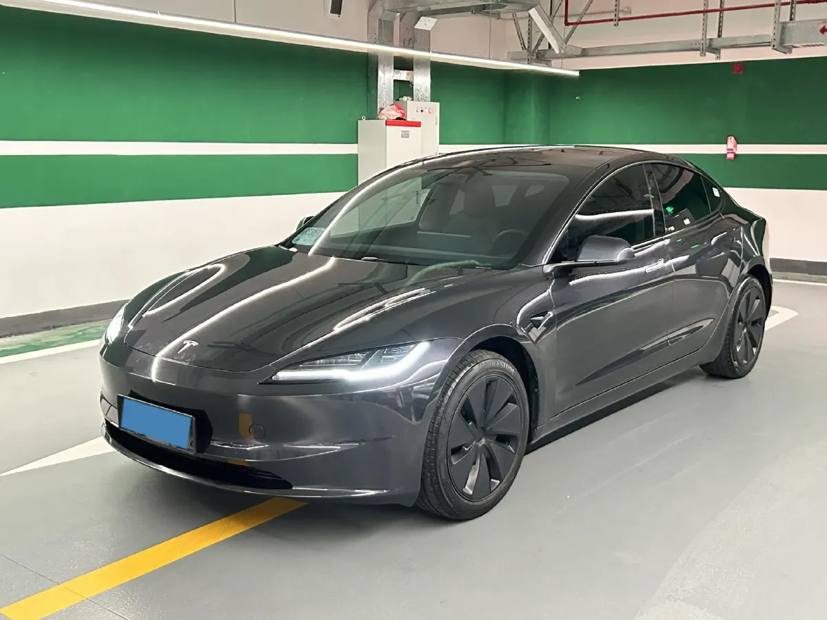 2025 Tesla Model 3 BEV 62.5KWH,autocango,china used car exporter,china ev exporter,chinese used car exporter,chinese used ev exporter