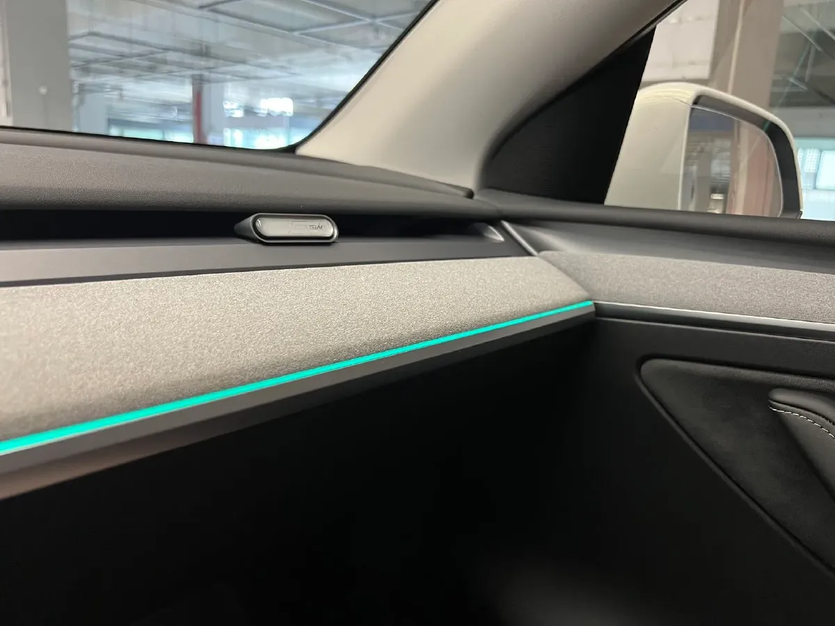 2024 Iveco OuSheng BEV 77.28KWH,autocango,china used car exporter,china ev exporter,chinese used car exporter,chinese used ev exporter