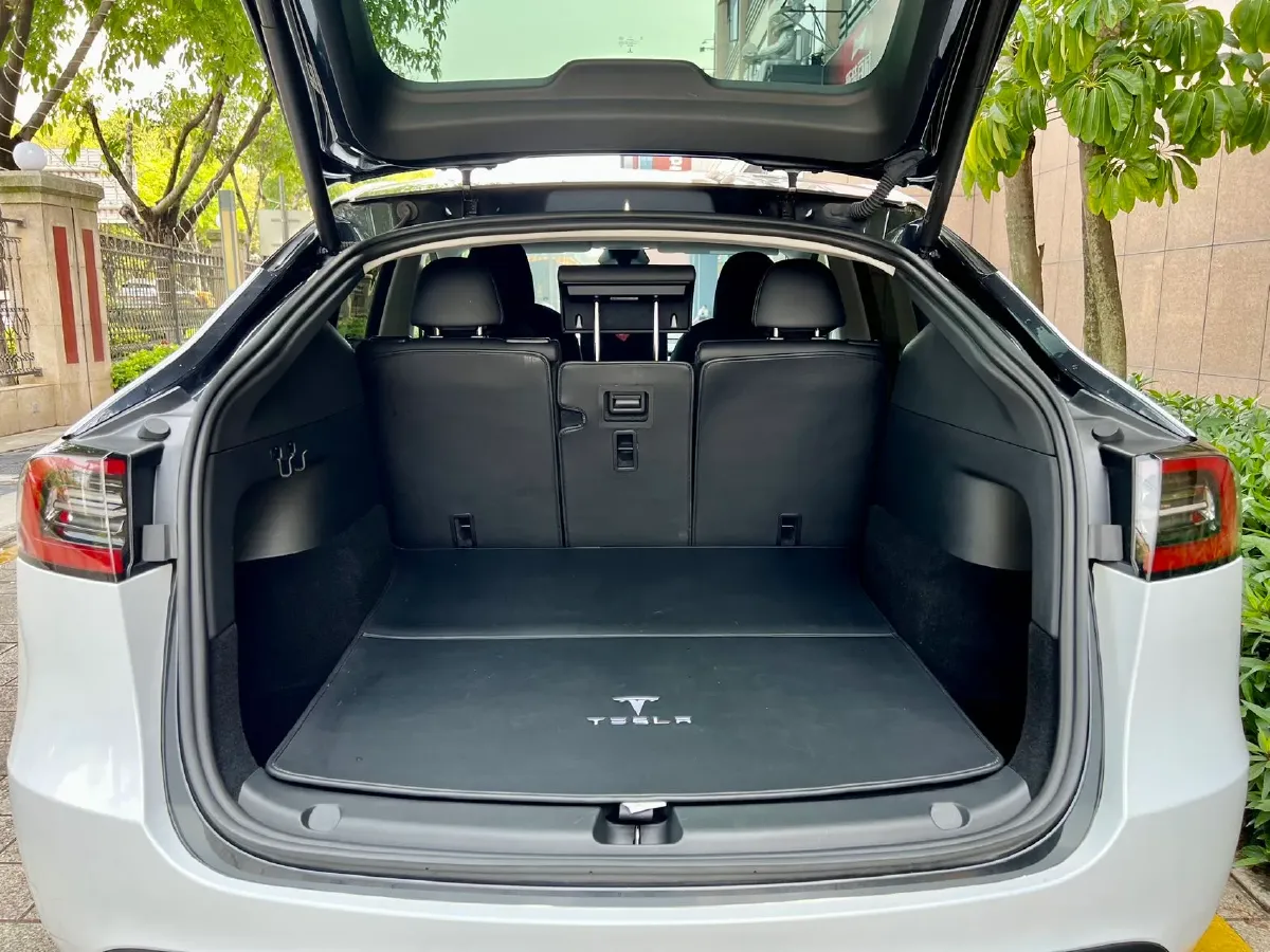 2024 Iveco OuSheng BEV 77.28KWH,autocango,china used car exporter,china ev exporter,chinese used car exporter,chinese used ev exporter