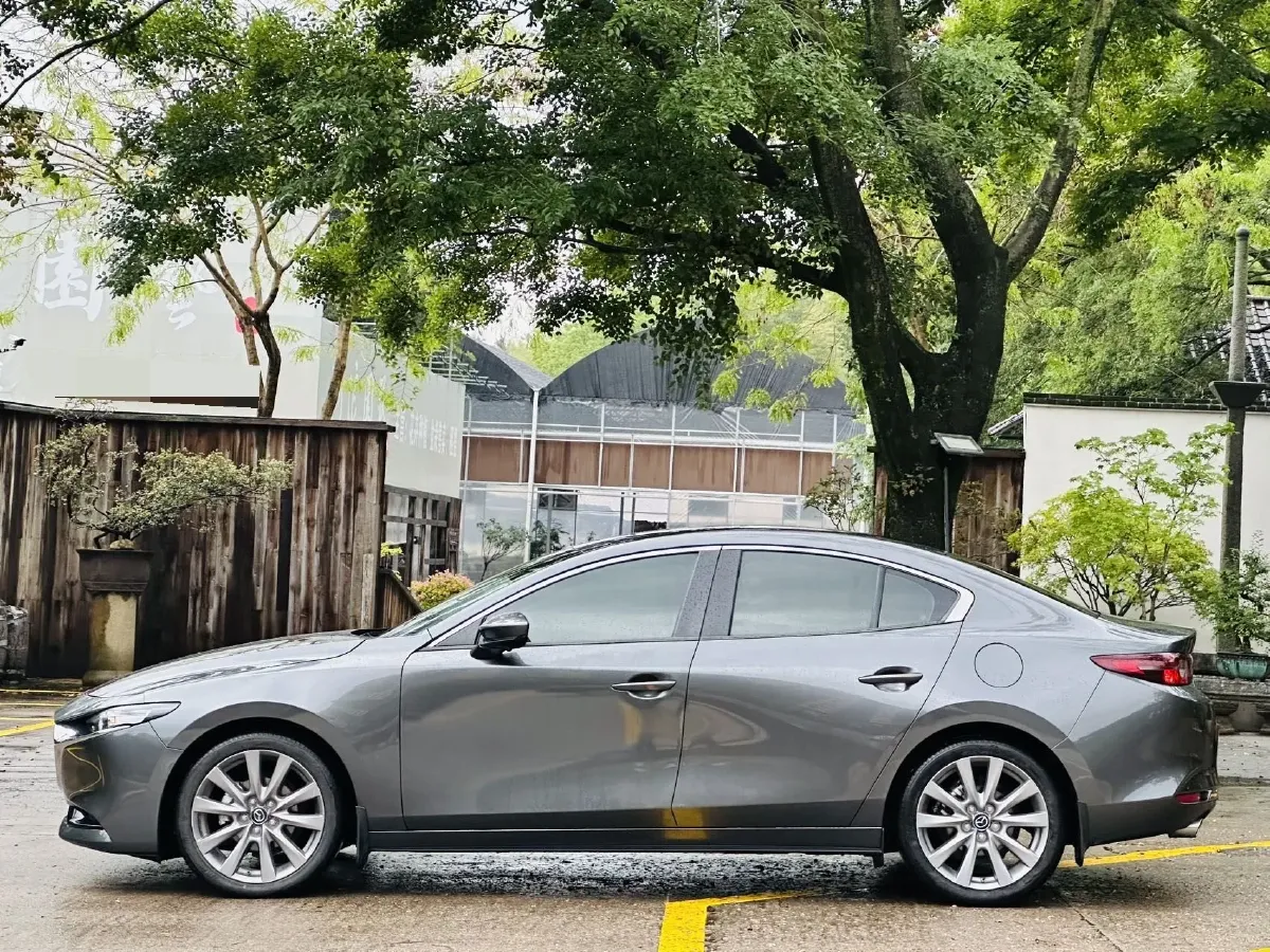 2020 Mazda 3 Axela 2.0L 158HP L4 6AT,autocango,china used car exporter,china ev exporter,chinese used car exporter,chinese used ev exporter