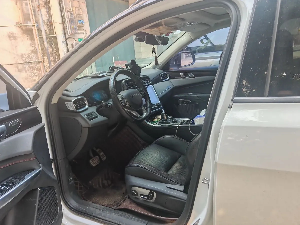 2017 Foton Sauvana 2.0T 218HP L4 6AT,autocango,china used car exporter,china ev exporter,chinese used car exporter,chinese used ev exporter