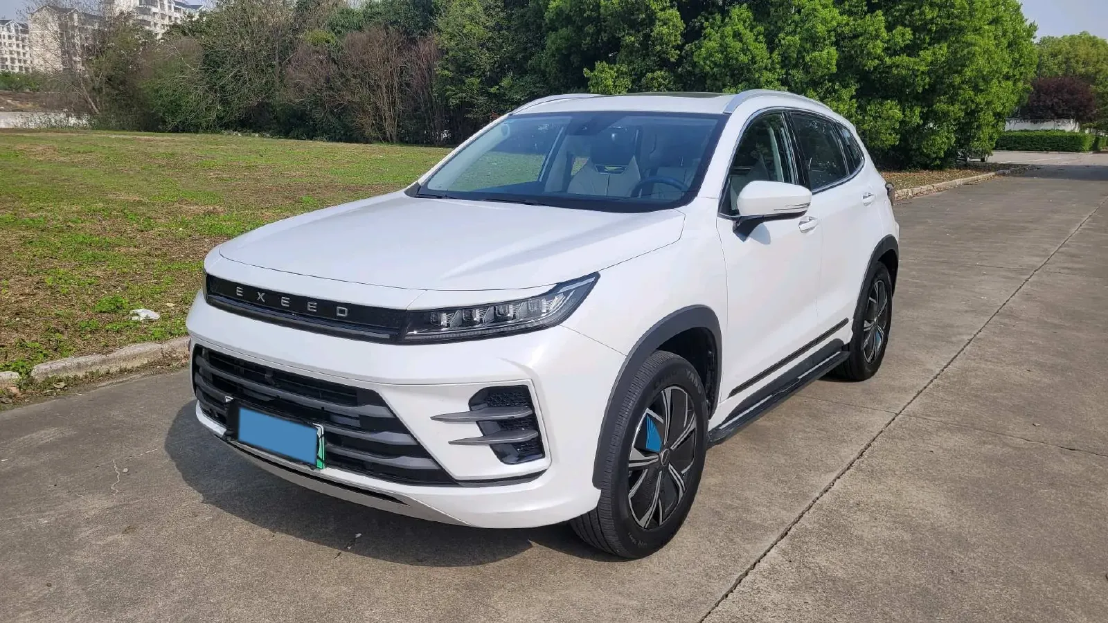2023 Exceed LXC-DM 1.5T 156HP L4 3DHT PHEV 19.27KWH,autocango,china used car exporter,china ev exporter,chinese used car exporter,chinese used ev exporter