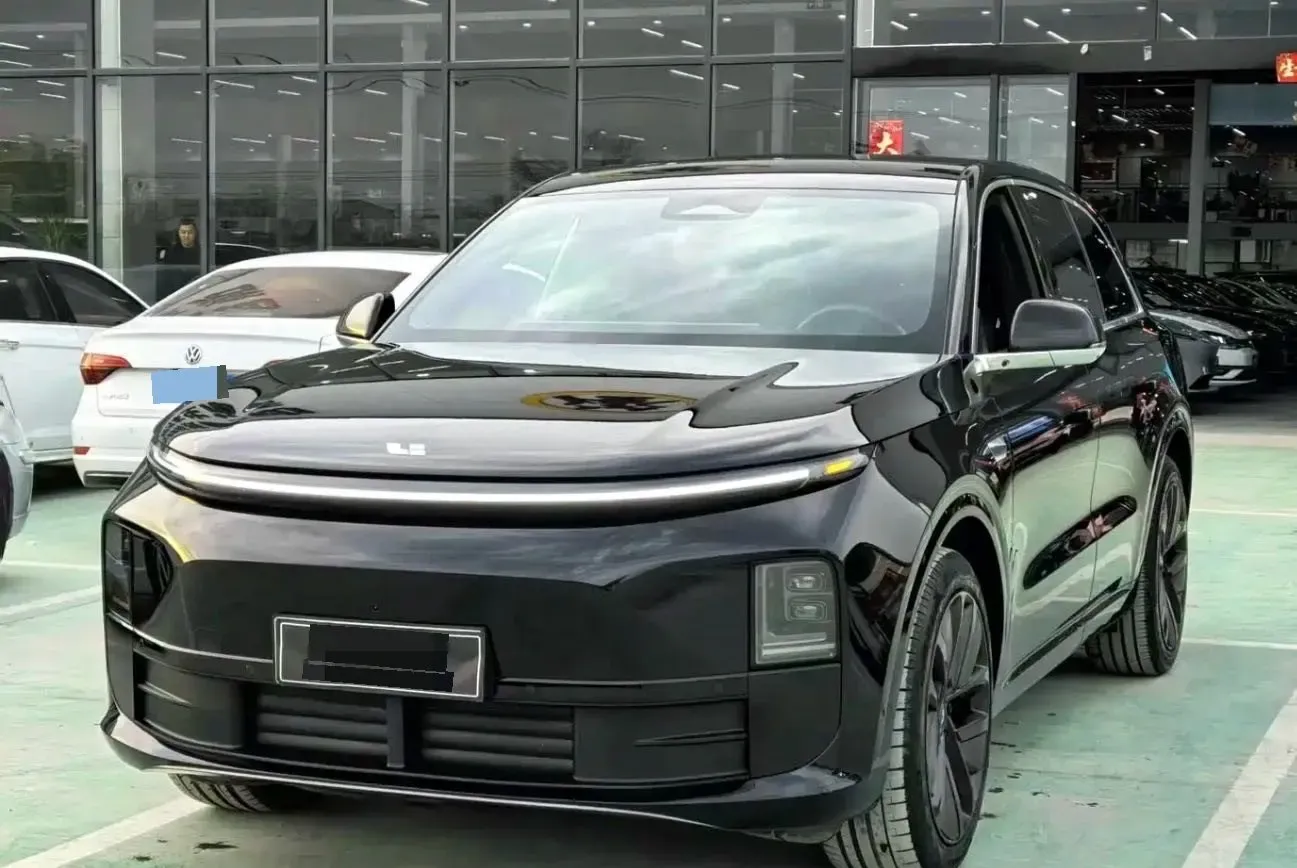 2024 Li L6 Range Extended 154HP L4 REEV 36.8KWH,autocango,china used car exporter,china ev exporter,chinese used car exporter,chinese used ev exporter