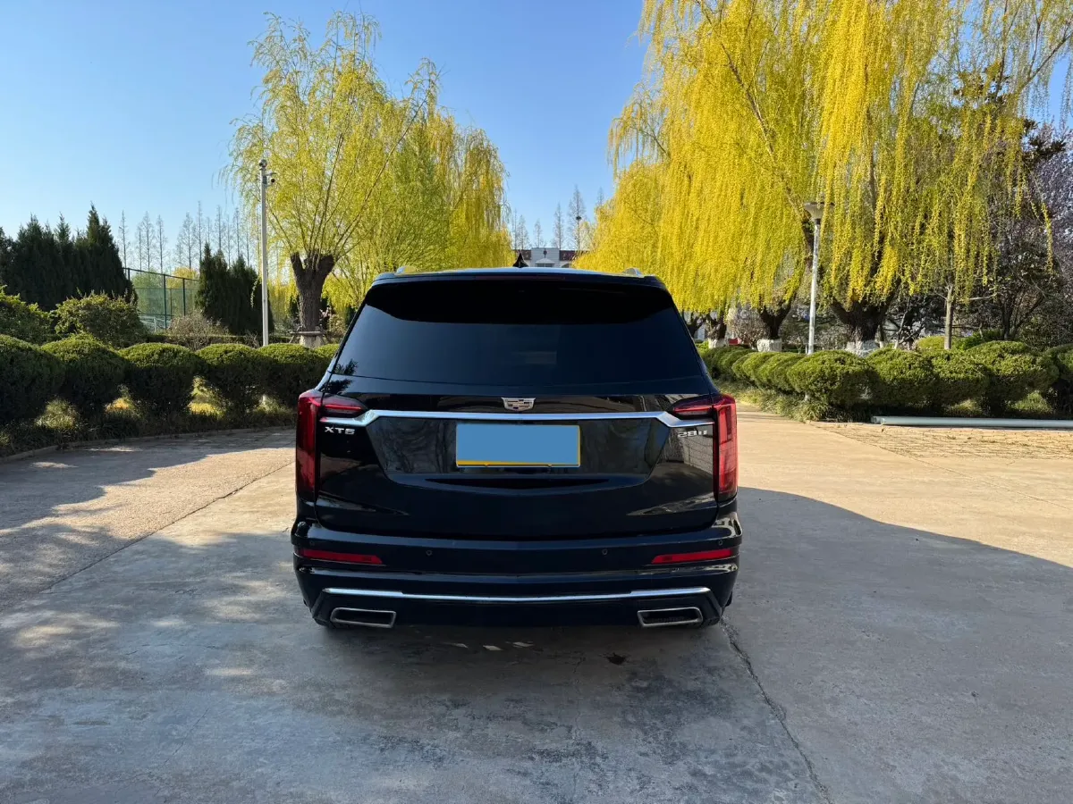 2022 Cadillac XT6 2.0T 237HP L4 9AT,autocango,china used car exporter,china ev exporter,chinese used car exporter,chinese used ev exporter