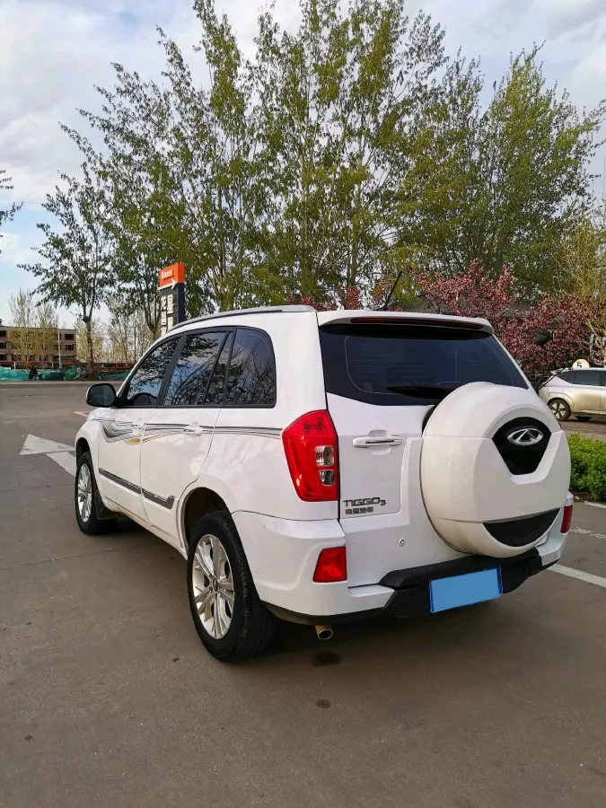 2018 Chery Tiggo 3 1.6L 126HP L4 5MT,autocango,china used car exporter,china ev exporter,chinese used car exporter,chinese used ev exporter