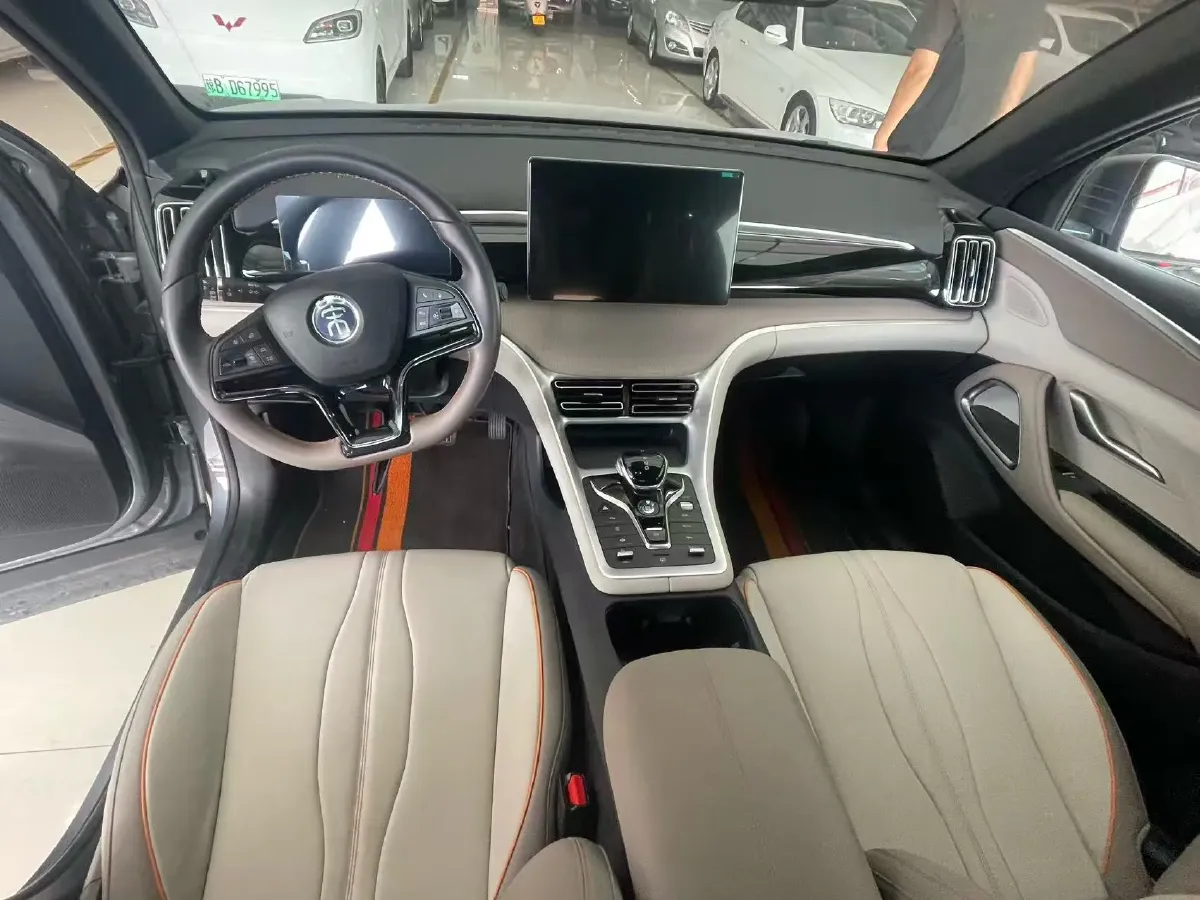 2024 BYD Song Pro 1.5L 110HP L4 E-CVT PHEV 18.3KWH,autocango,china used car exporter,china ev exporter,chinese used car exporter,chinese used ev exporter