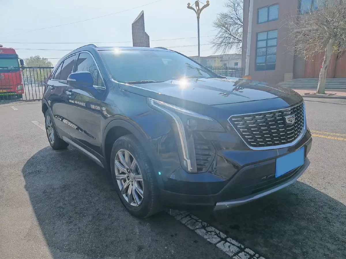 2023 Cadillac XT4 2.0T 237HP L4 9AT,autocango,china used car exporter,china ev exporter,chinese used car exporter,chinese used ev exporter