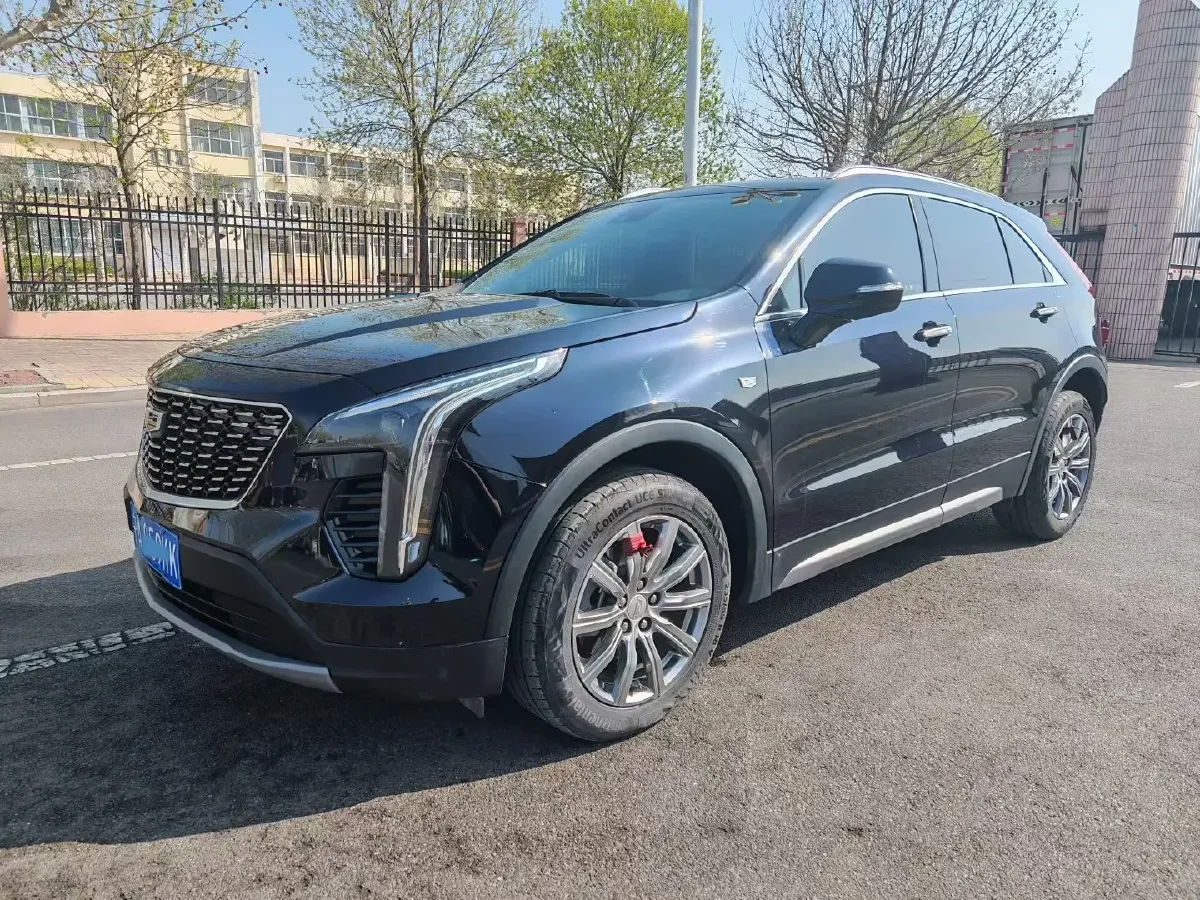 2023 Cadillac XT4 2.0T 237HP L4 9AT,autocango,china used car exporter,china ev exporter,chinese used car exporter,chinese used ev exporter