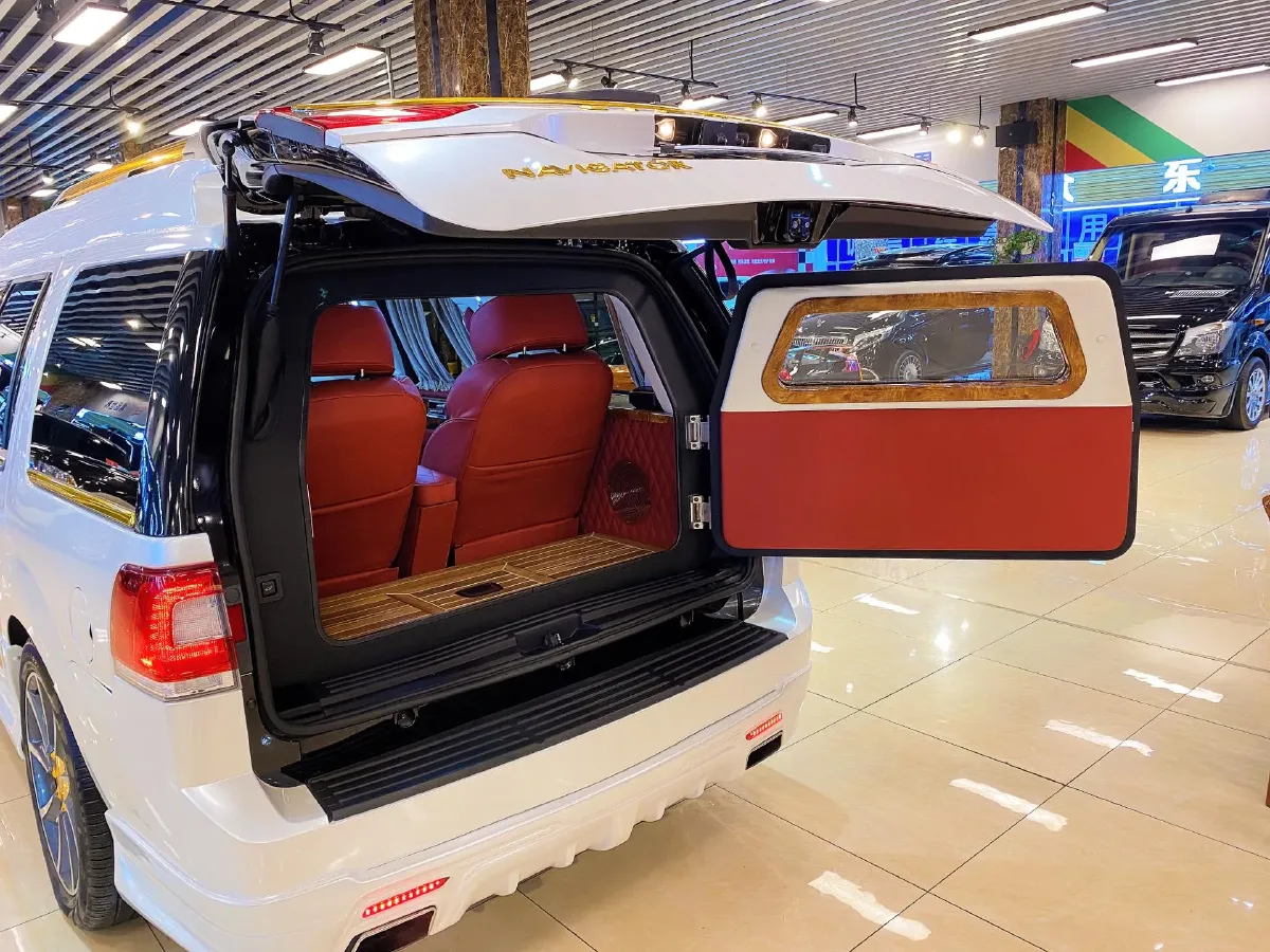 2017 Lincoln Navigator 3.5T 355HP V6 6AT,autocango,china used car exporter,china ev exporter,chinese used car exporter,chinese used ev exporter