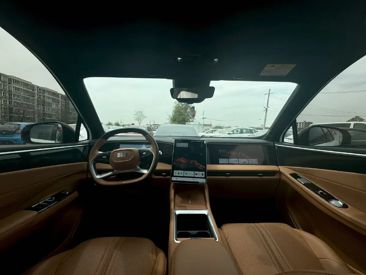 2025 Geely Galaxy L7 1.5L 112HP L4 1DHT PHEV 18.4KWH,autocango,china used car exporter,china ev exporter,chinese used car exporter,chinese used ev exporter