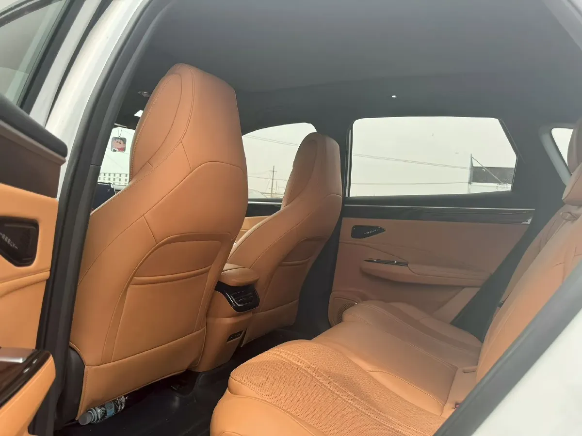 2025 Geely Galaxy L7 1.5L 112HP L4 1DHT PHEV 18.4KWH,autocango,china used car exporter,china ev exporter,chinese used car exporter,chinese used ev exporter