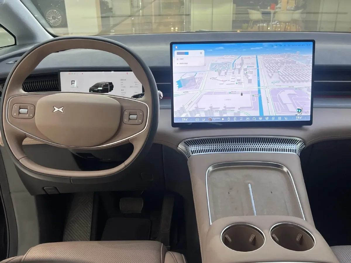 2025 Xpeng X9 BEV,autocango,china used car exporter,china ev exporter,chinese used car exporter,chinese used ev exporter