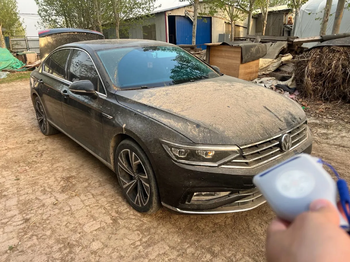 2020 Volkswagen Magotan 2.0T 186HP L4 7DCT,autocango,china used car exporter,china ev exporter,chinese used car exporter,chinese used ev exporter