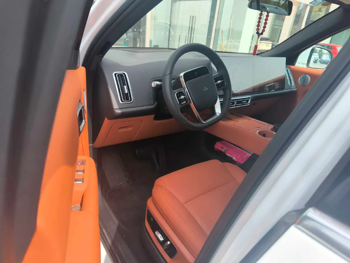 2025 Li L7 Range Extended 154HP REEV,autocango,china used car exporter,china ev exporter,chinese used car exporter,chinese used ev exporter