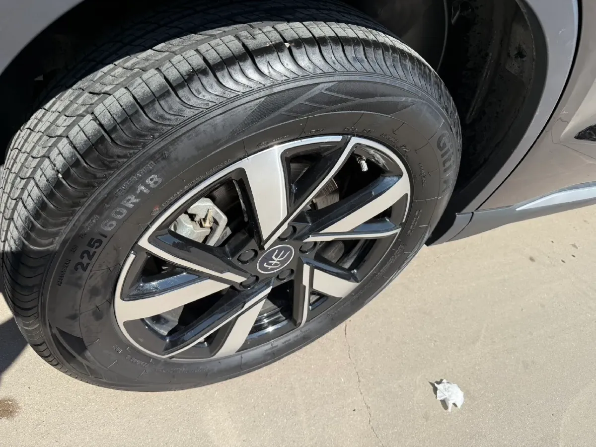 2024 BYD Song Pro 1.5L 110HP L4 E-CVT PHEV 12.9KWH,autocango,china used car exporter,china ev exporter,chinese used car exporter,chinese used ev exporter