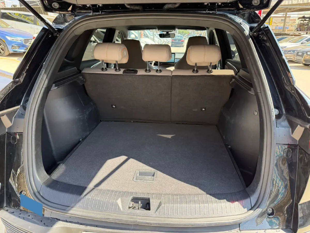 2024 BYD Song Pro 1.5L 110HP L4 E-CVT PHEV 12.9KWH,autocango,china used car exporter,china ev exporter,chinese used car exporter,chinese used ev exporter