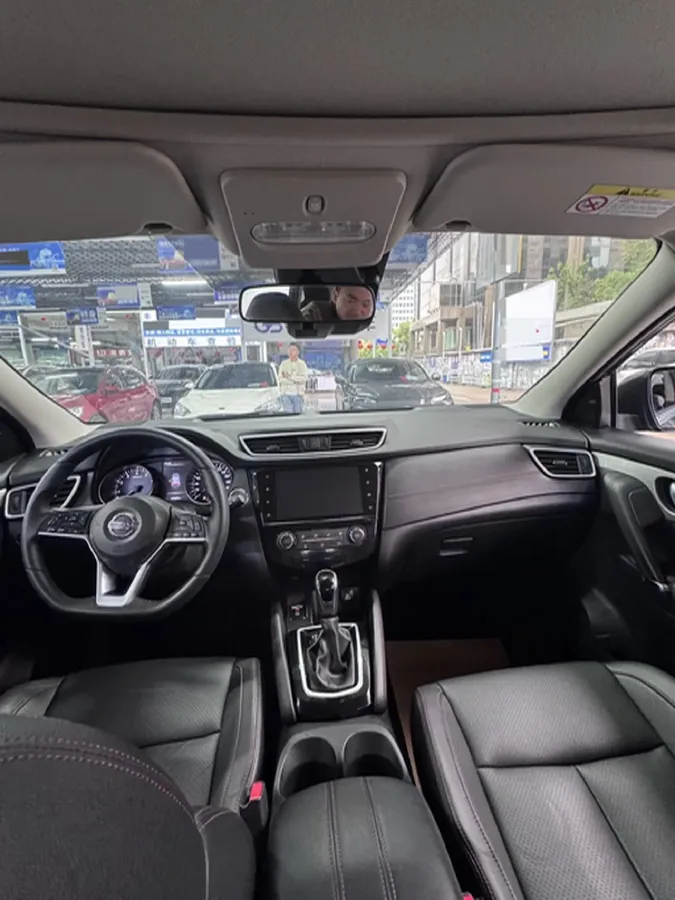 2021 Nissan Qashqai 2.0L 151HP L4 CVT,autocango,china used car exporter,china ev exporter,chinese used car exporter,chinese used ev exporter