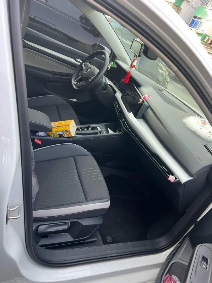 2021 Volkswagen Golf 1.4T 150HP L4 7DCT,autocango,china used car exporter,china ev exporter,chinese used car exporter,chinese used ev exporter