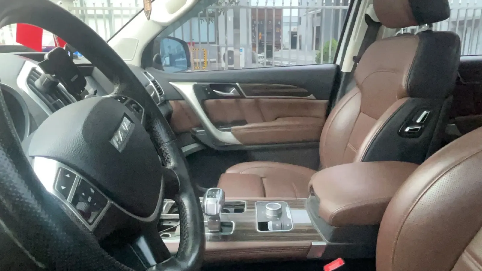 2017 Haval H9 2.0T 252HP L4 8AT,autocango,china used car exporter,china ev exporter,chinese used car exporter,chinese used ev exporter