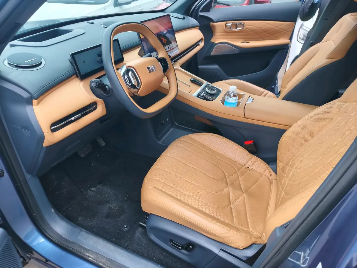 2025 ChangAn KuaYue KuaYueXing V7 EV BEV 50.23KWH,autocango,china used car exporter,china ev exporter,chinese used car exporter,chinese used ev exporter