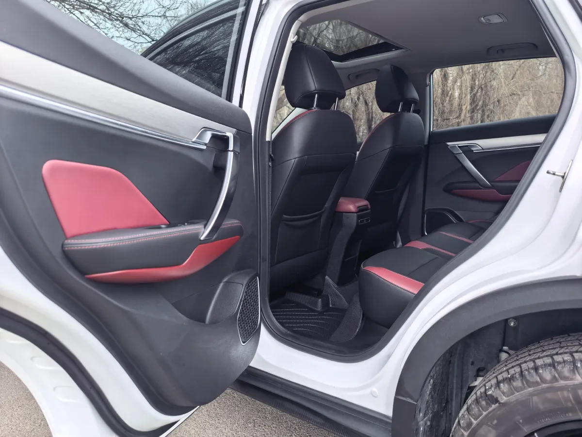 2021 Geely Coolray 1.4T 141HP L4 6DCT,autocango,china used car exporter,china ev exporter,chinese used car exporter,chinese used ev exporter