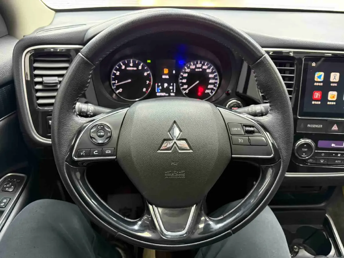 2021 Mitsubishi Outlander 2.0L 166HP L4 CVT,autocango,china used car exporter,china ev exporter,chinese used car exporter,chinese used ev exporter