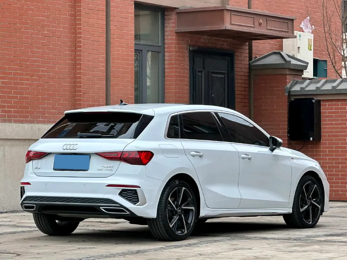 2024 Audi A3 1.4T 150HP L4 7DCT,autocango,china used car exporter,china ev exporter,chinese used car exporter,chinese used ev exporter