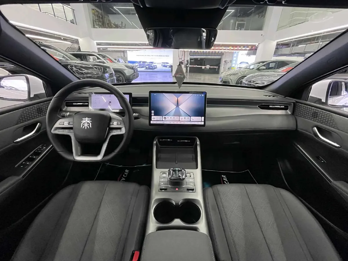 2025 BYD Qin Plus 1.5L 101HP L4 E-CVT PHEV 15.8KWH,autocango,china used car exporter,china ev exporter,chinese used car exporter,chinese used ev exporter