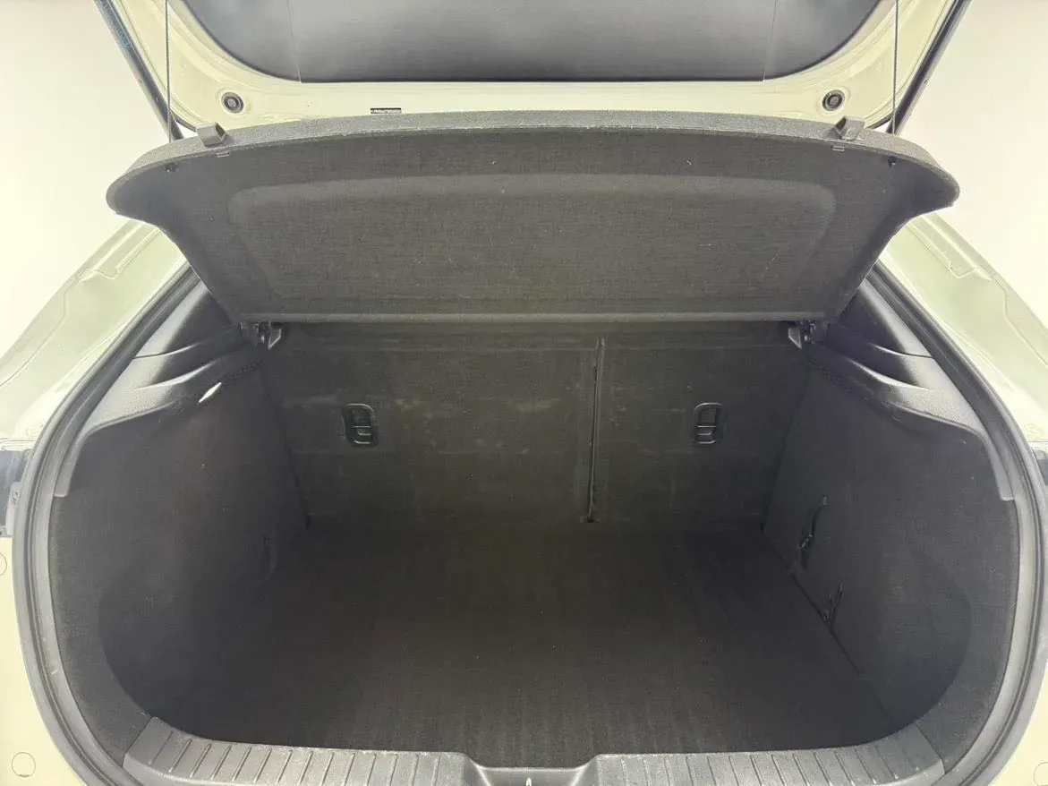 2021 Mazda CX-30 2.0L 158HP L4 6AT,autocango,china used car exporter,china ev exporter,chinese used car exporter,chinese used ev exporter