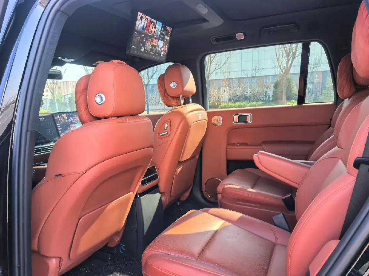 2023 Li L9 Range Extended 154HP REEV 42.6KWH,autocango,china used car exporter,china ev exporter,chinese used car exporter,chinese used ev exporter