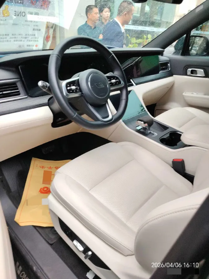 2021 Li ONE Range Extended 131HP REEV 40.5KWH,autocango,china used car exporter,china ev exporter,chinese used car exporter,chinese used ev exporter