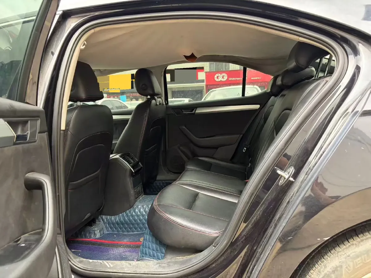 2018 Skoda Superb 1.4T 150HP L4 7DCT,autocango,china used car exporter,china ev exporter,chinese used car exporter,chinese used ev exporter