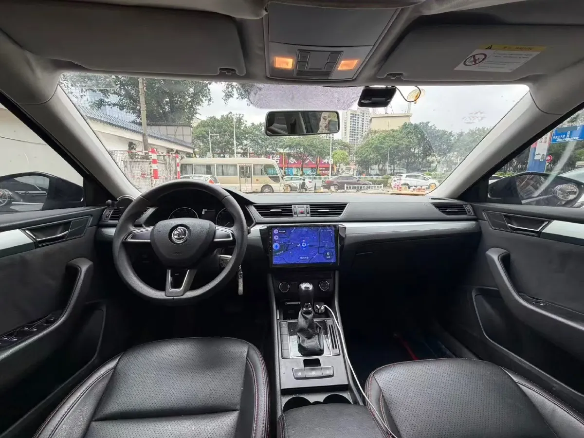 2018 Skoda Superb 1.4T 150HP L4 7DCT,autocango,china used car exporter,china ev exporter,chinese used car exporter,chinese used ev exporter