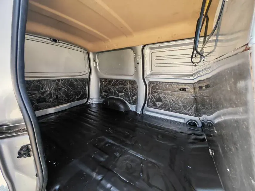 2022 WuLing RongGuang S 1.2L 76HP L4 5MT,autocango,china used car exporter,china ev exporter,chinese used car exporter,chinese used ev exporter