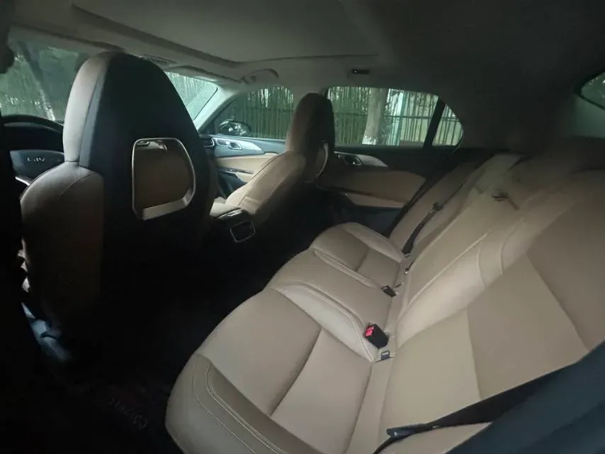 2019 Geely JiaJi 1.5T 177HP L3 7DCT,autocango,china used car exporter,china ev exporter,chinese used car exporter,chinese used ev exporter