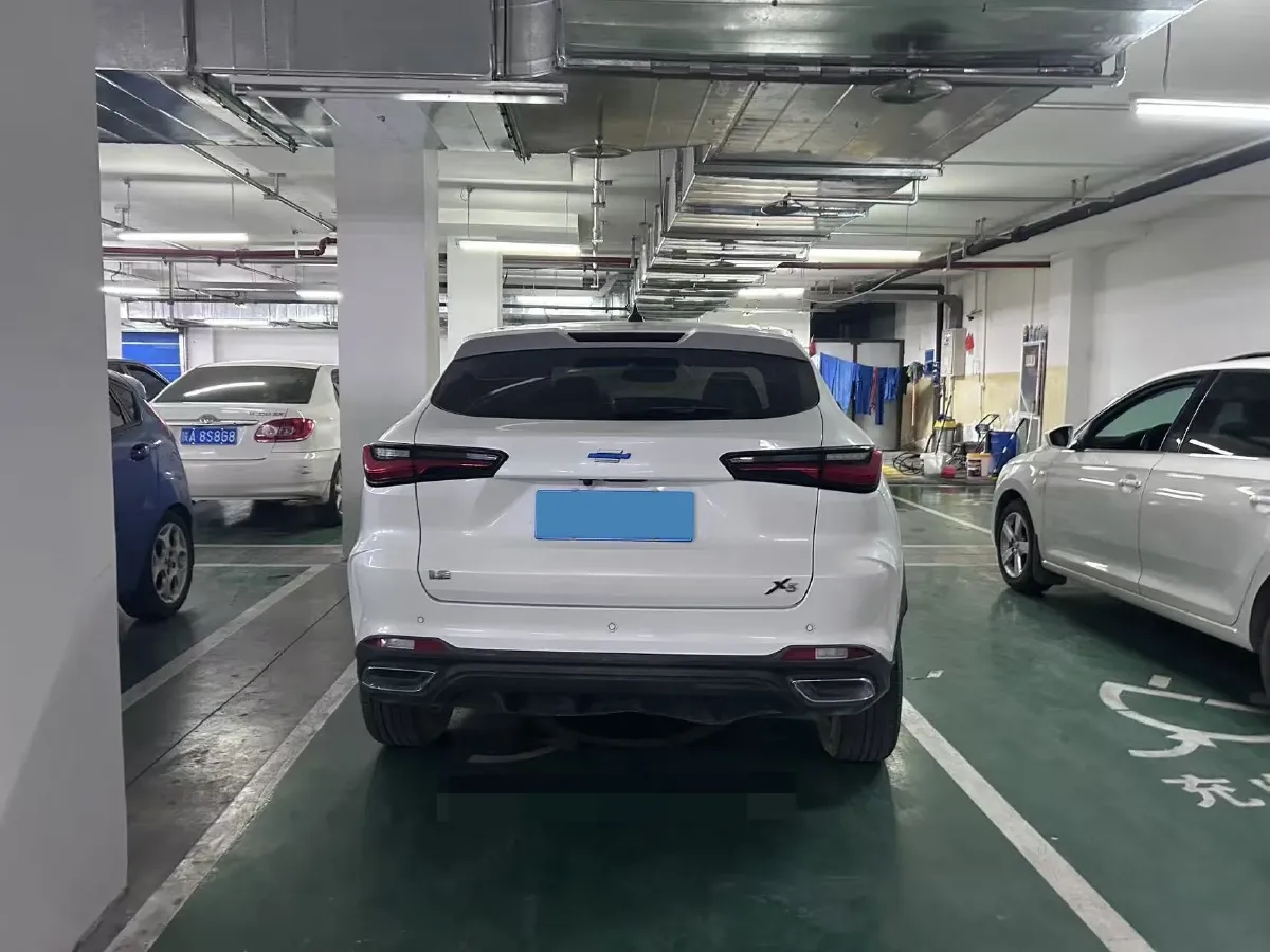 2021 ChangAn CS35 Plus 1.6L 128HP L4 5MT,autocango,china used car exporter,china ev exporter,chinese used car exporter,chinese used ev exporter