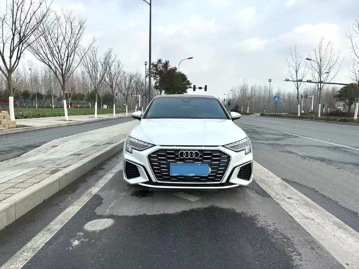 2022 Audi A3 1.4T 150HP L4 7DCT,autocango,china used car exporter,china ev exporter,chinese used car exporter,chinese used ev exporter