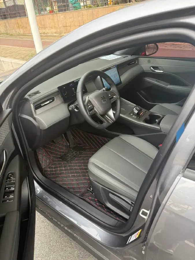 2025 BYD Qin Plus 1.5L 101HP L4 E-CVT PHEV 7.68KWH,autocango,china used car exporter,china ev exporter,chinese used car exporter,chinese used ev exporter