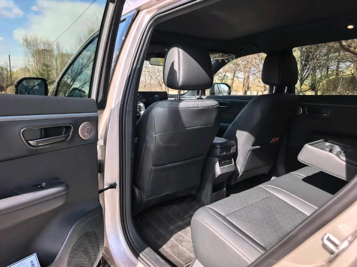 2025 Toyota BZ3X BEV 58.37KWH,autocango,china used car exporter,china ev exporter,chinese used car exporter,chinese used ev exporter